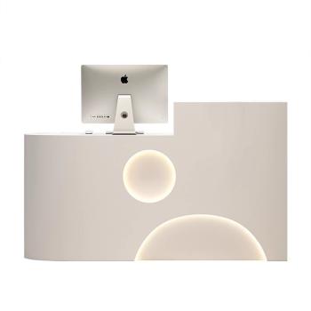360 Home Furnishing Store Kassierer Kleine Theke Ladentheke Empfangstheke Rezeption Empfangstisch Rechts